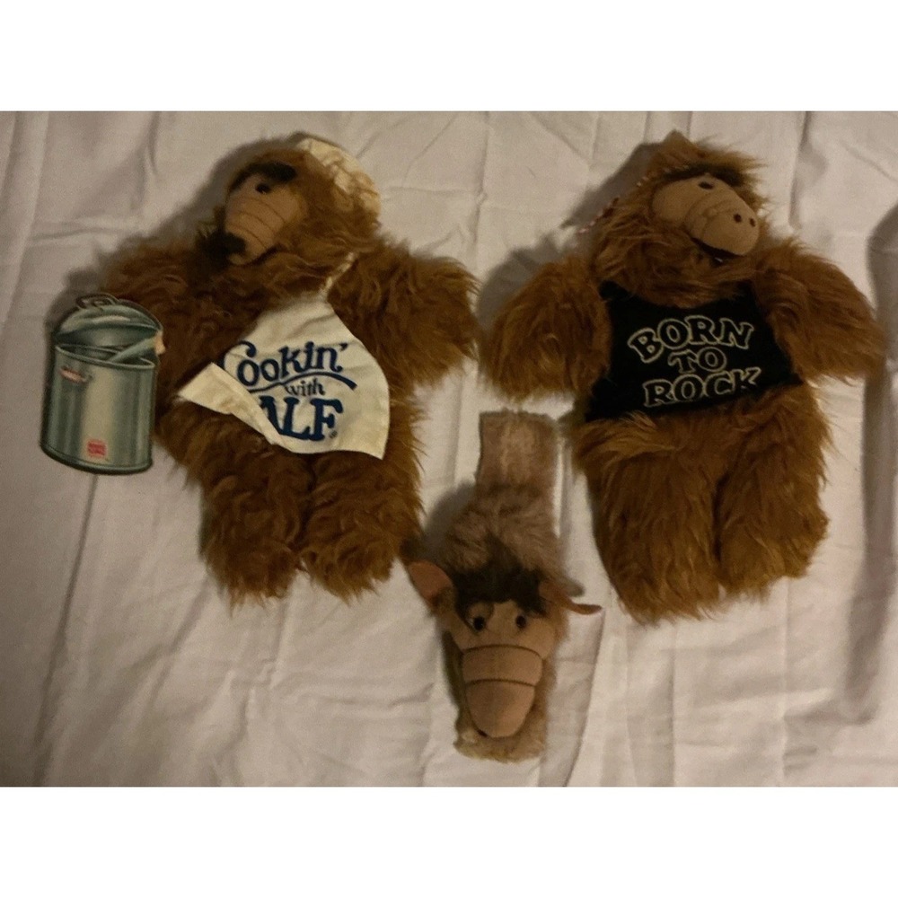 ALF Vintage Hand Puppets And Watch Burger King Cooking' With Alf & Born To Rock